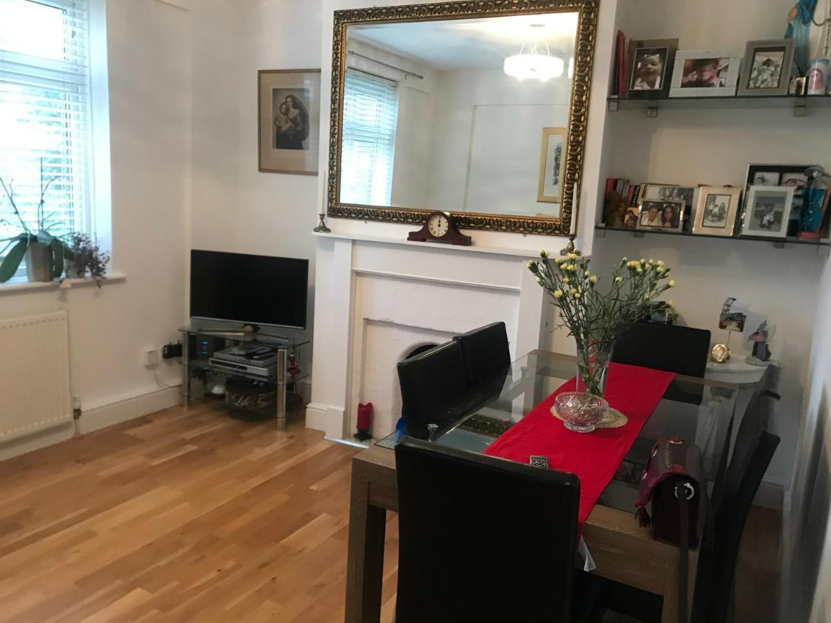 Bright Balham Apartment 런던 외부 사진