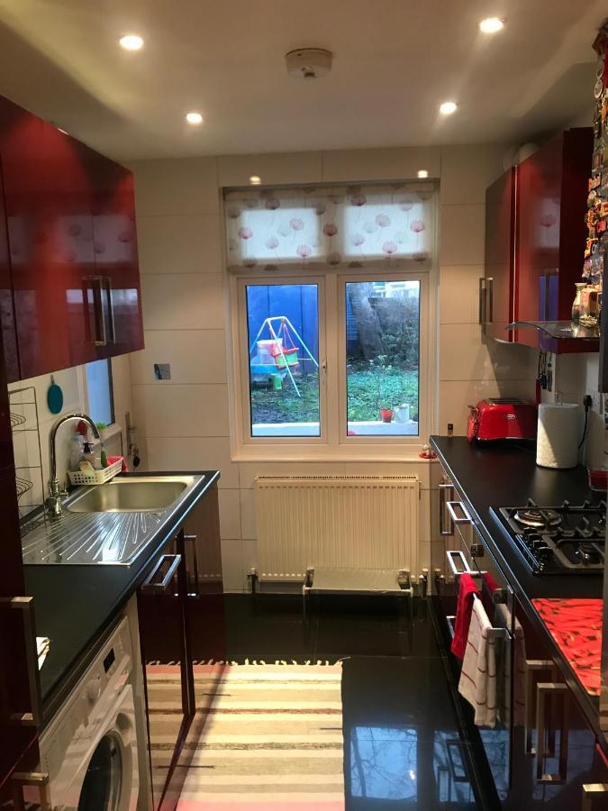 Bright Balham Apartment 런던 외부 사진