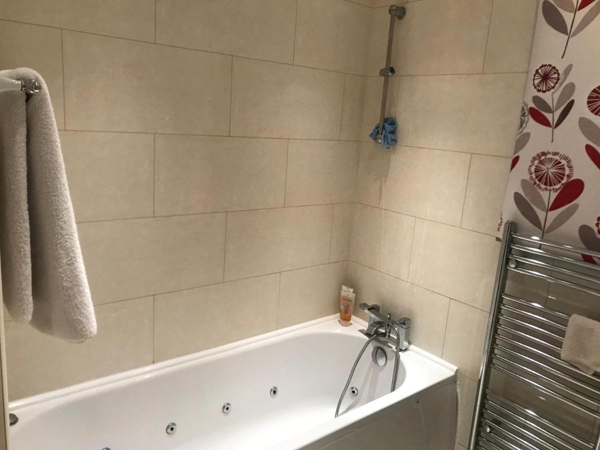 Bright Balham Apartment 런던 외부 사진